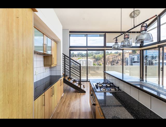 3 BEDROOM APARTMENT FOR SALE IN TYGER WATERFRONT